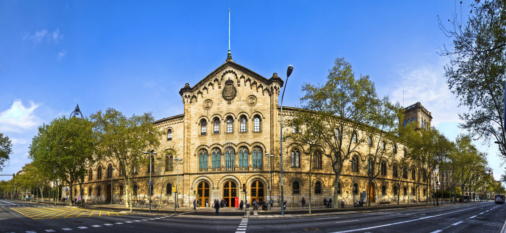 universitat de barcelona.jpg